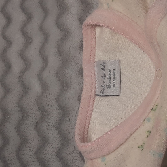 Baby girl footed sleeper. Sleep and play - Picture 7 of 9